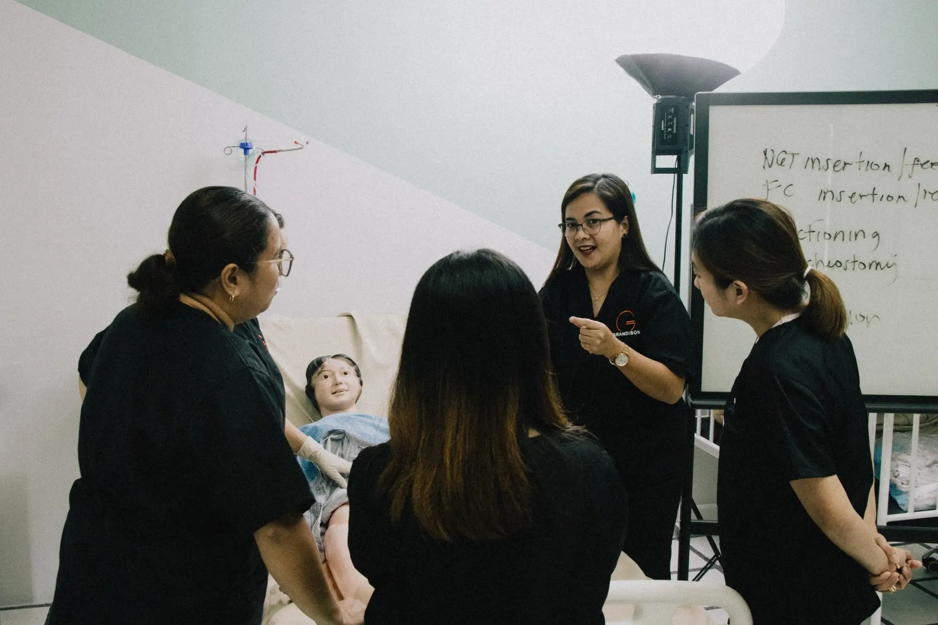 Grandison nursing offers geriatric training to prepare for nursing jobs in the US